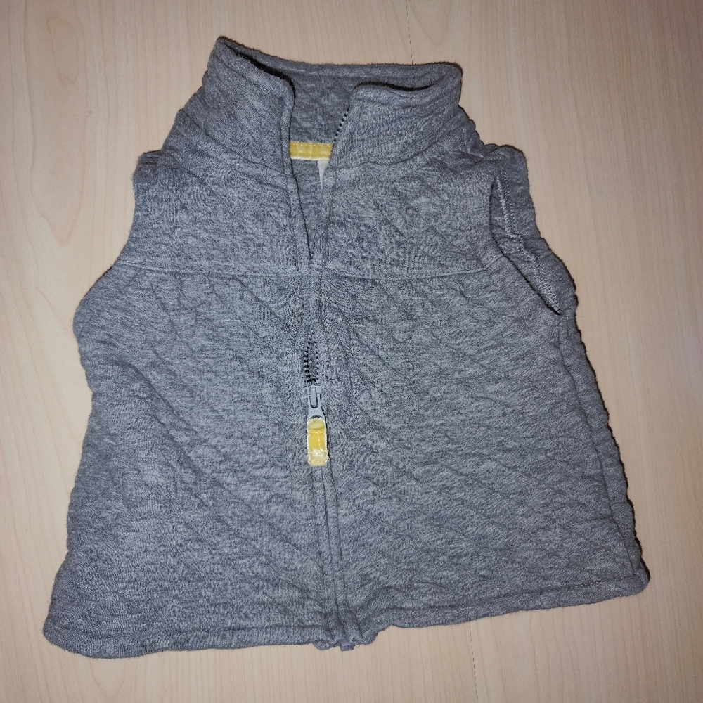 Baby girl Carter's gray quilted vest 9m
